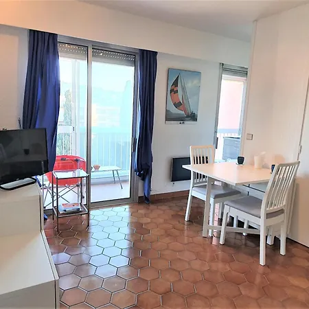 à Avec Parking, Balcon, Animaux Admis - Fr-1-780-37 *