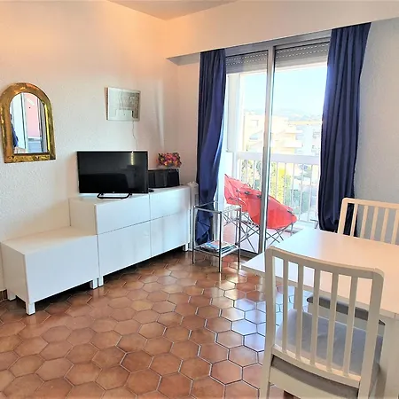 A Avec Parking, Balcon, Animaux Admis - Fr-1-780-37 * サント・マキシム
